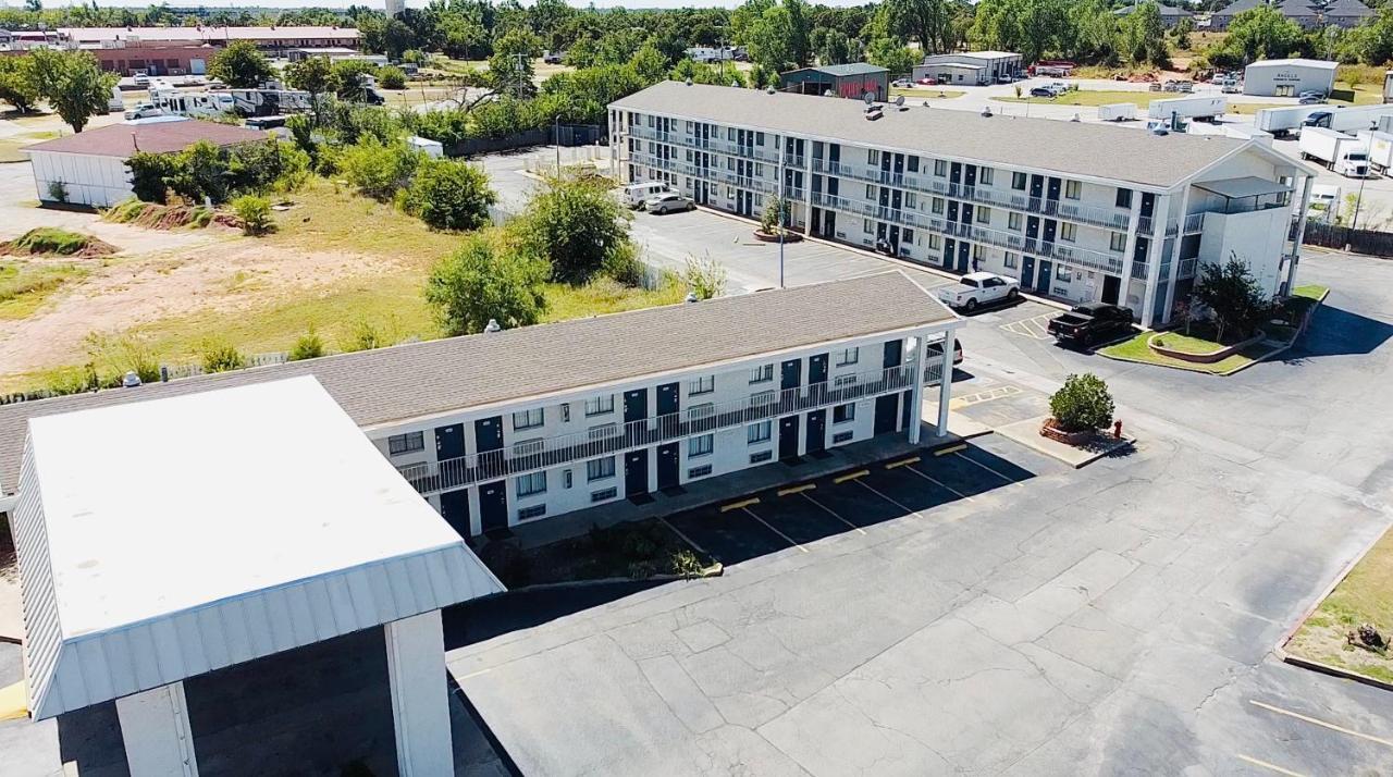 Economy Hotel Plus Oklahoma City Zewnętrze zdjęcie